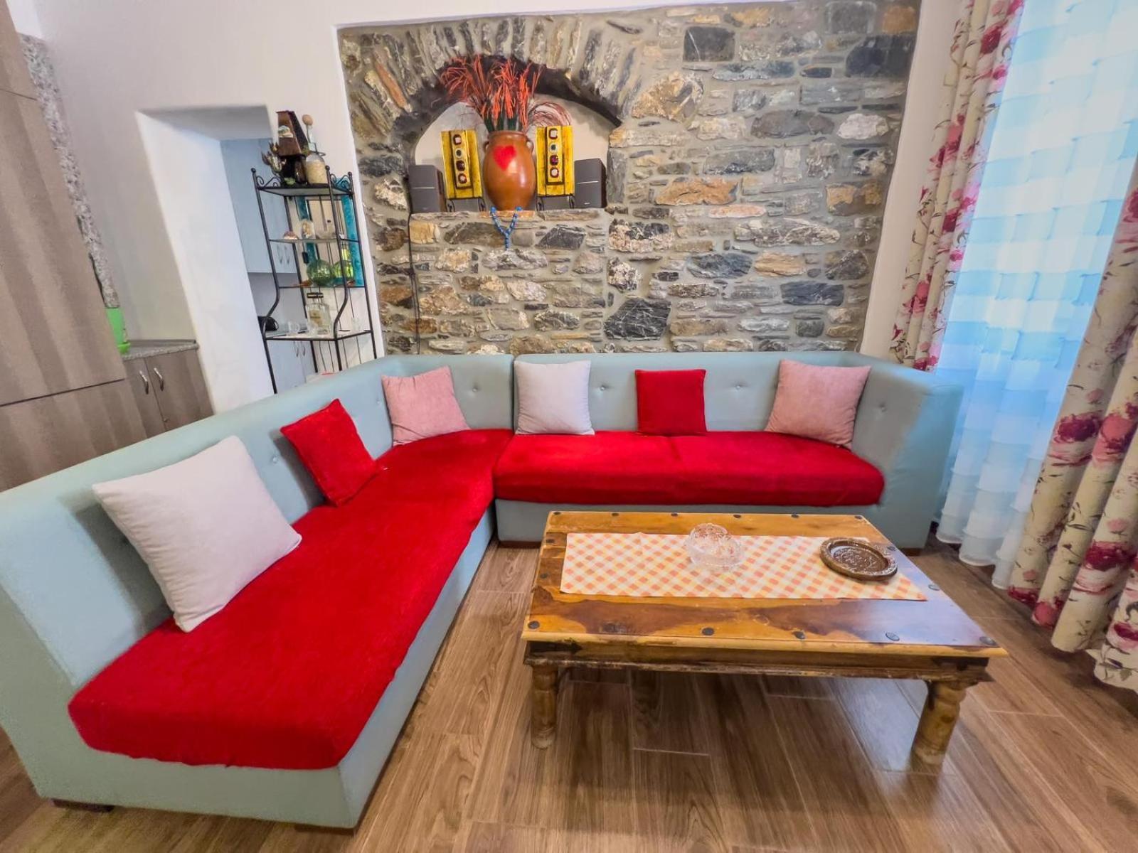 Casa Calda - Άνετο Διαμέρισμα Στο Ξυλοκερατίδι Αμοργού Katápola Buitenkant foto